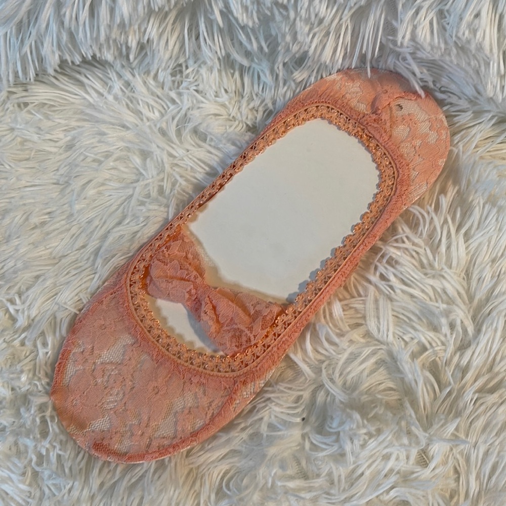 NWOT Torrid Peach Lace Socks